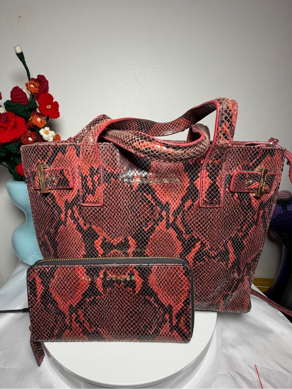 Kurt Geiger Angle snake-embossed leather tote bag with continental wallet EUC
